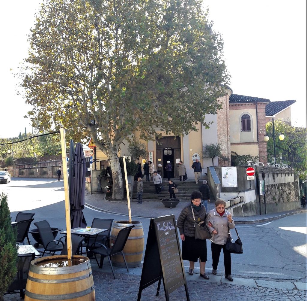 Il Centro Buzzi in Langa