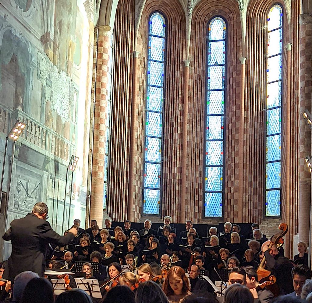 CasaleCoro: successo ad Alba