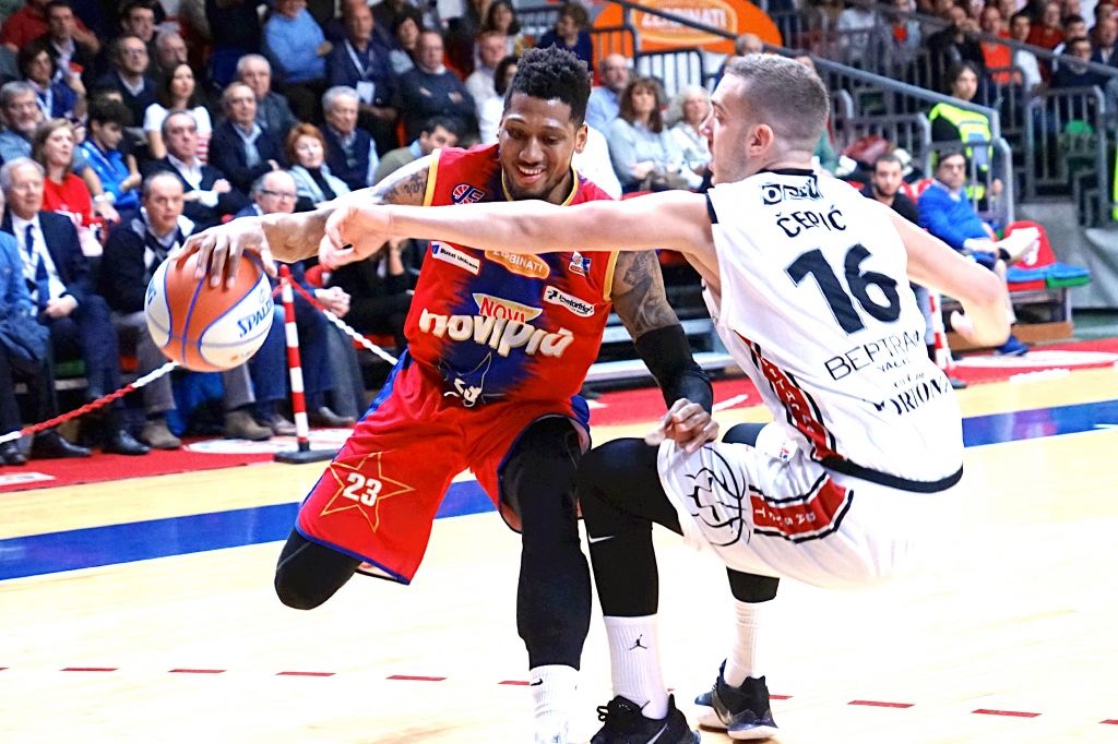 La Bertram Tortona si aggiudica il derby della provincia con la Novipiù: 74-70