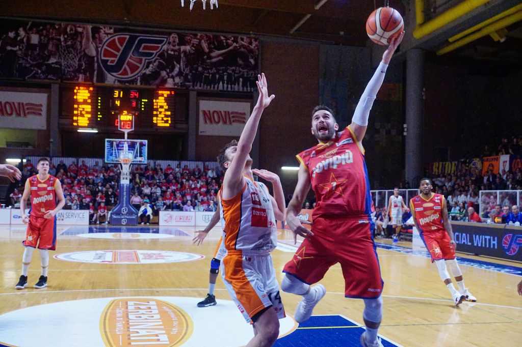 La Novipiù si aggiudica Gara-1 dei playoff contro Jesi per 77-70
