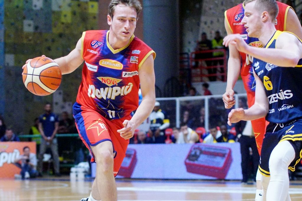 La Tezenis passa anche in gara-4 al PalaFerraris: 56-61 il finale