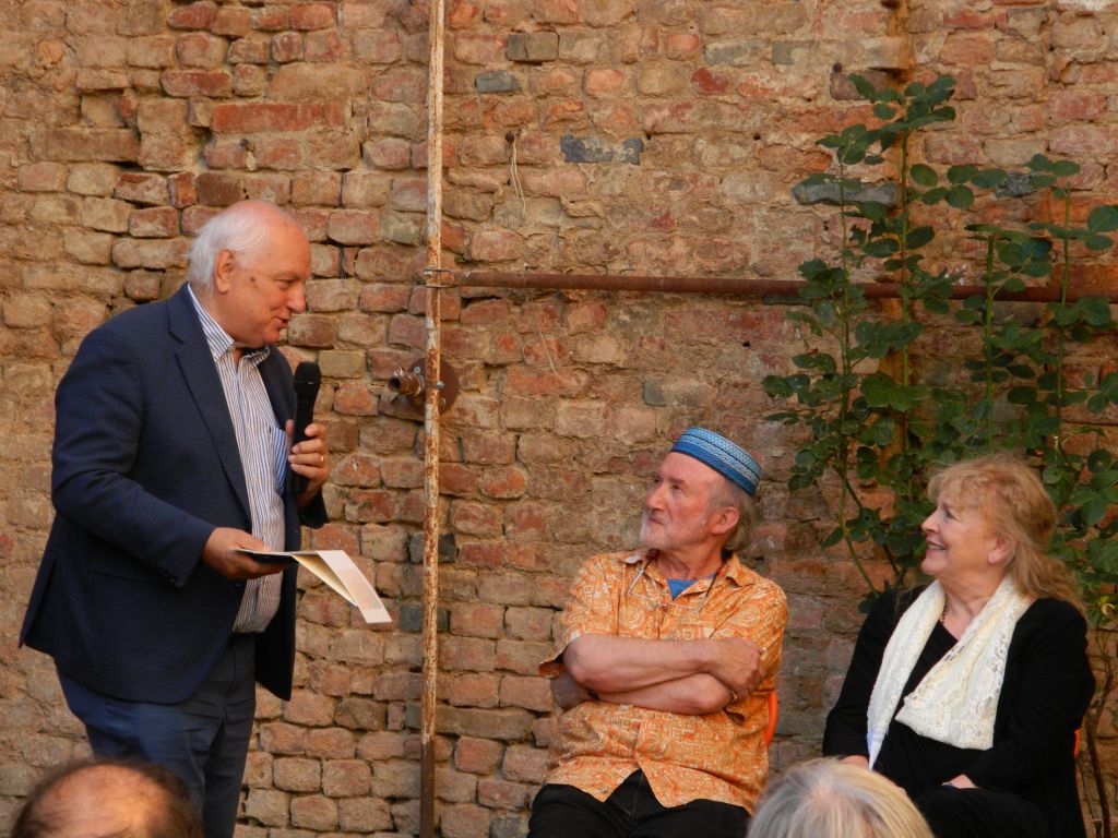 Portacomaro: presentazione libraria