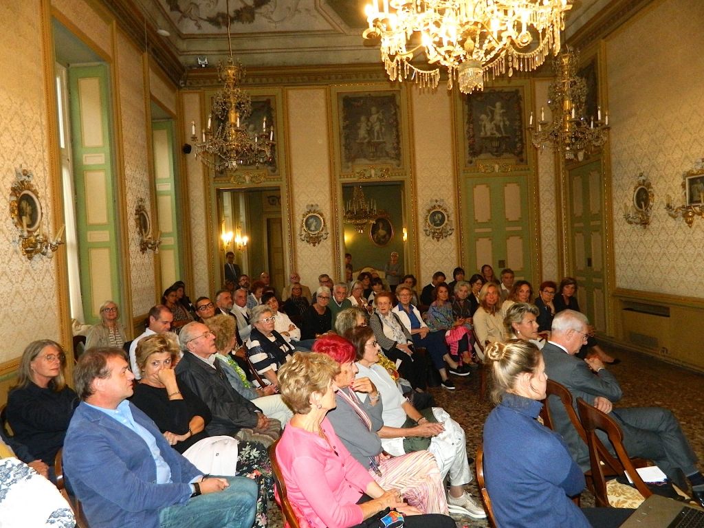 Filarmonica: nel mondo delle aste