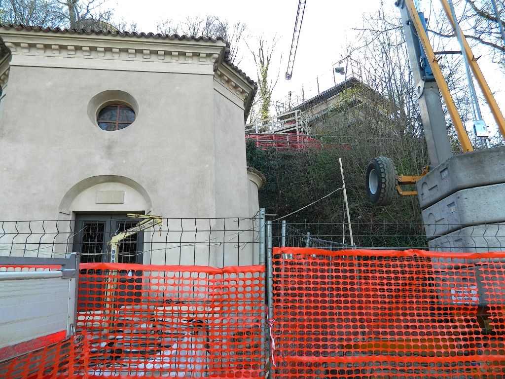 Crea: in restauro due cappelle