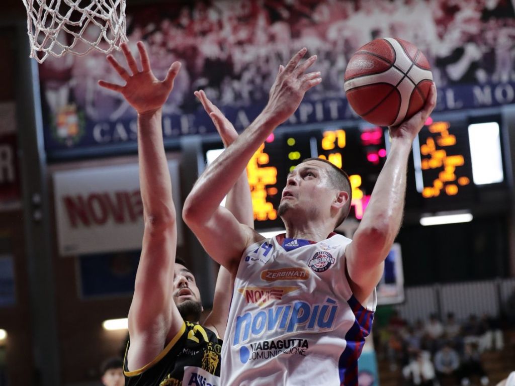 Torino vince il Derby del Piemonte contro la Novipiù: 71-82