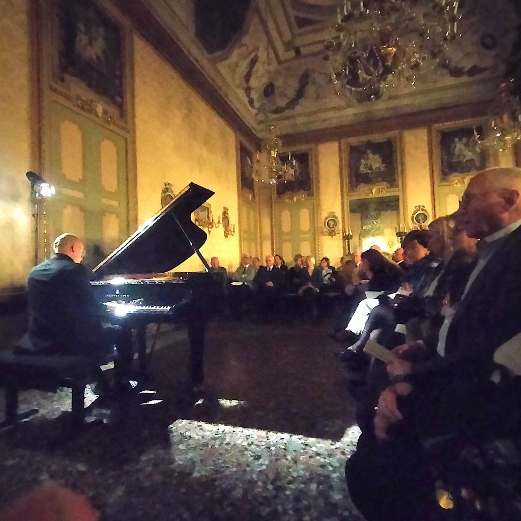 Non c'è due senza tre…