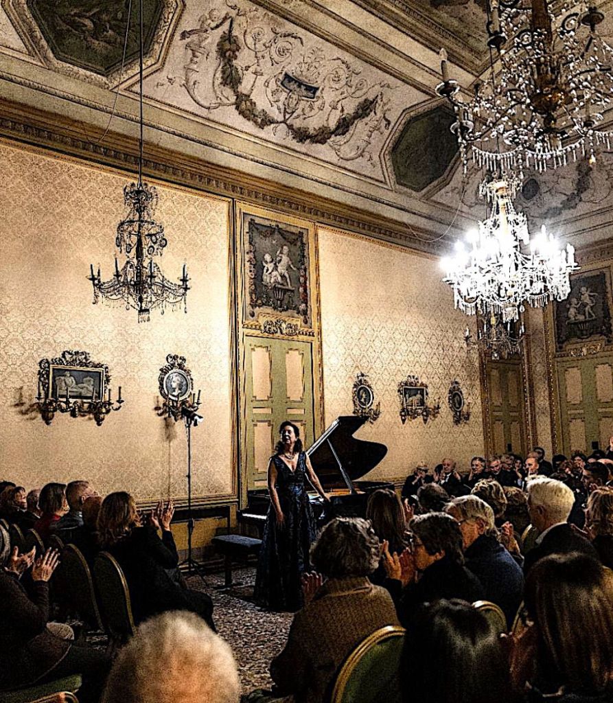 Angela Hewitt... Un mare placido