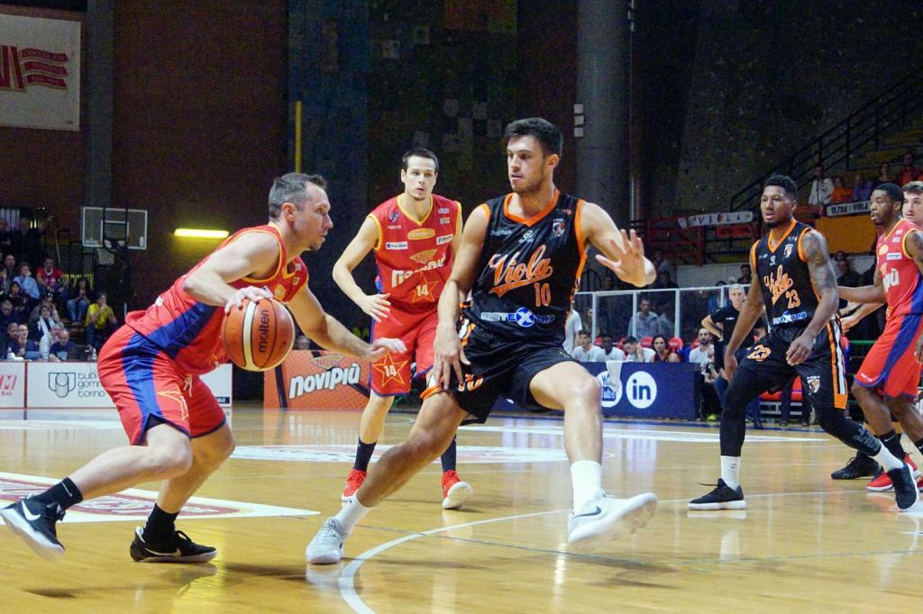 La Novipiù vince anche a Treviglio ed è in testa da sola