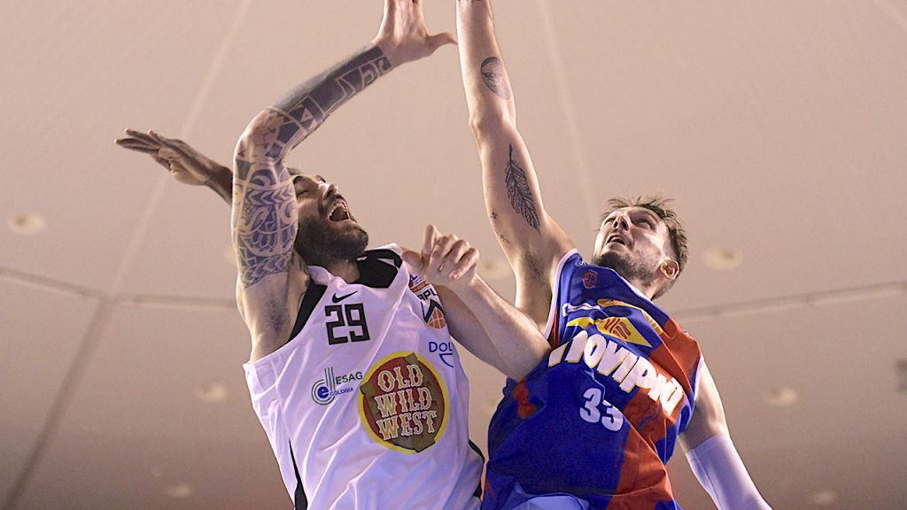 Novipiù in vantaggio 41-51 a Biella all'intervallo di metà match