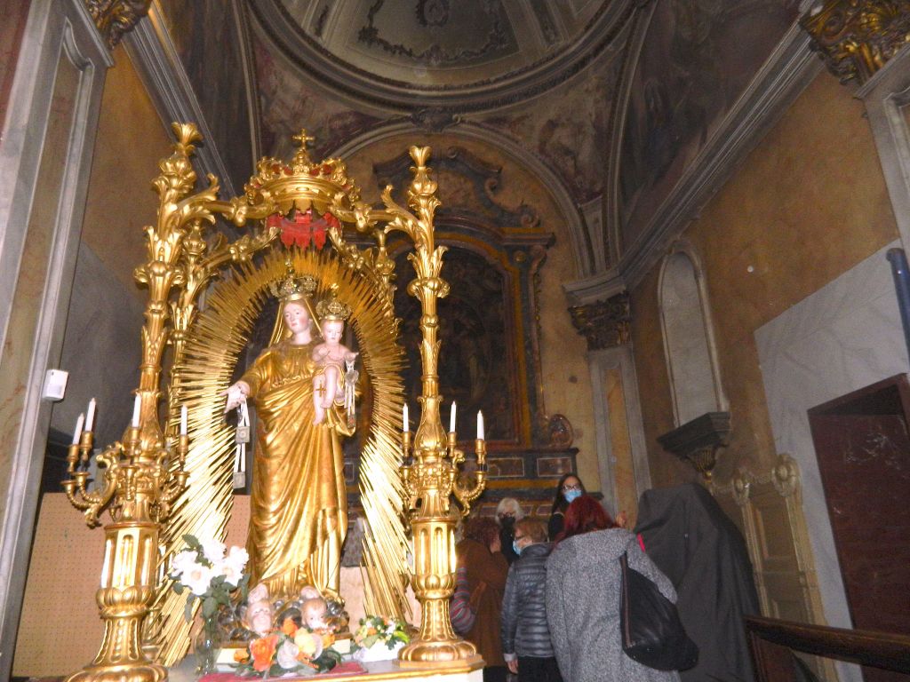 Alla chiesa di Lu