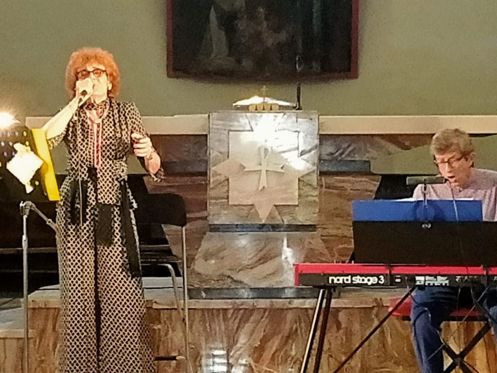Buon pubblico ad Ottiglio per il recital “Dammi tempo”
