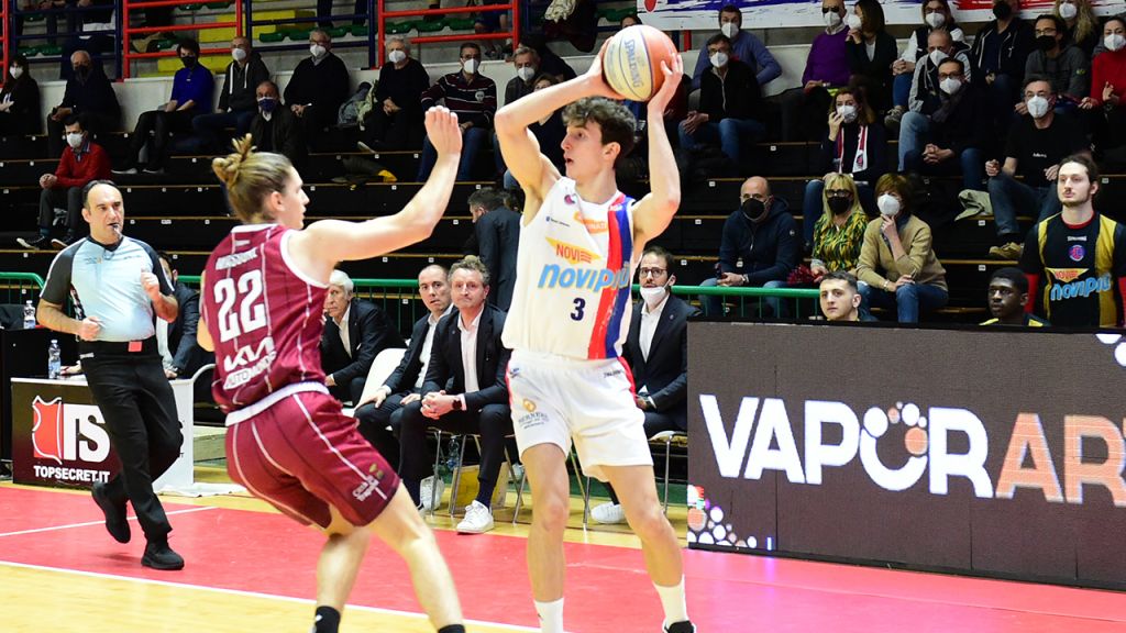 La Novipiù chiude la stagione regolare all'ottavo posto. Nei play-off affronterà Scafati