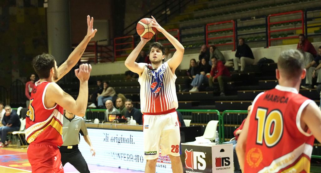 La Junior travolge il fanalino Langhe Roero nel posticipo: 90-55