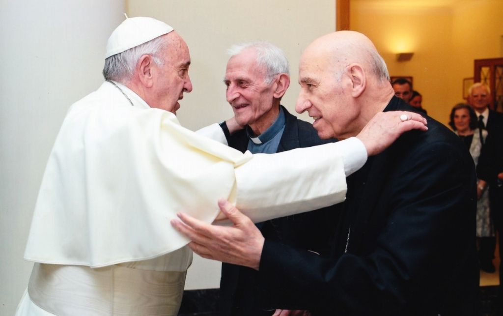 I 60 anni di don Carlo Grossetti festeggiati a Roma con il papa e il cardinale Poletto
