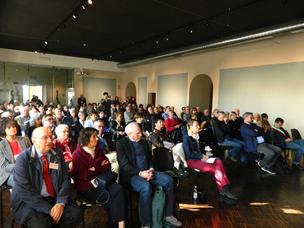 Convegno su Canina