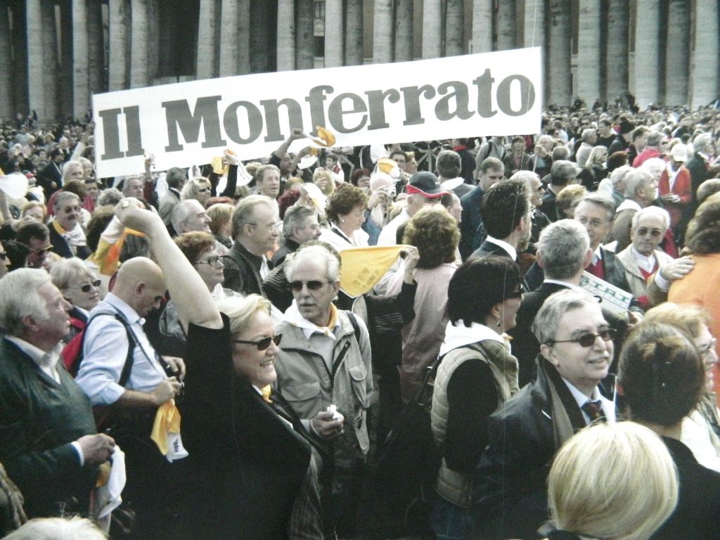 Salutati dal Papa