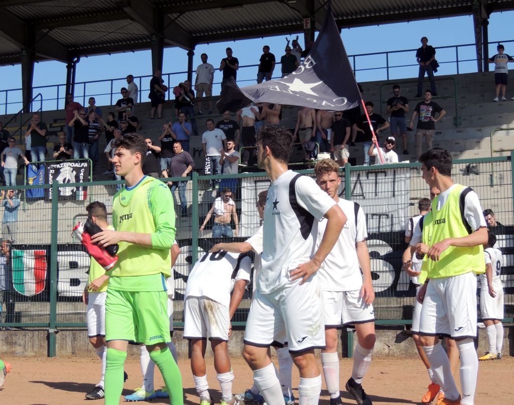 Seregno-Casale (ore 15), tanti tifosi in trasferta a sostenere i nerostellati nel big-match