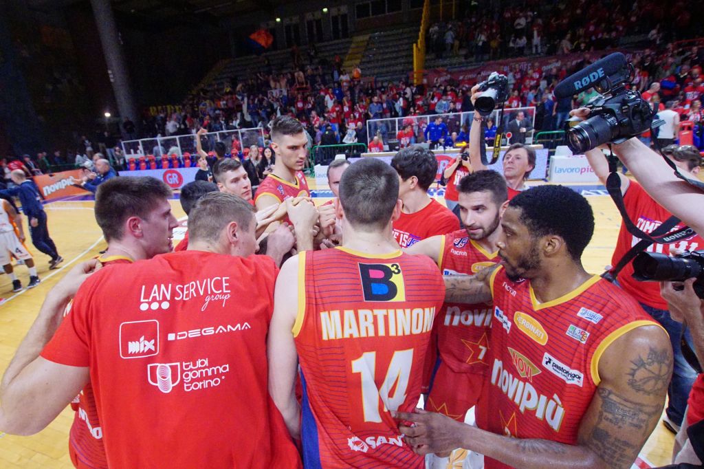 La Novipiù travolge Jesi in Gara-2 (79-58) e porta la serie sul 2-0