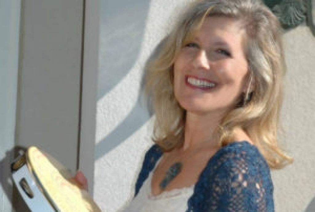 Susan Gaeta in Sinagoga a Casale