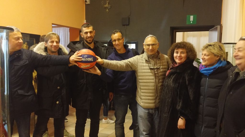 Sinagoga, Maccabi: da 18 paesi diversi