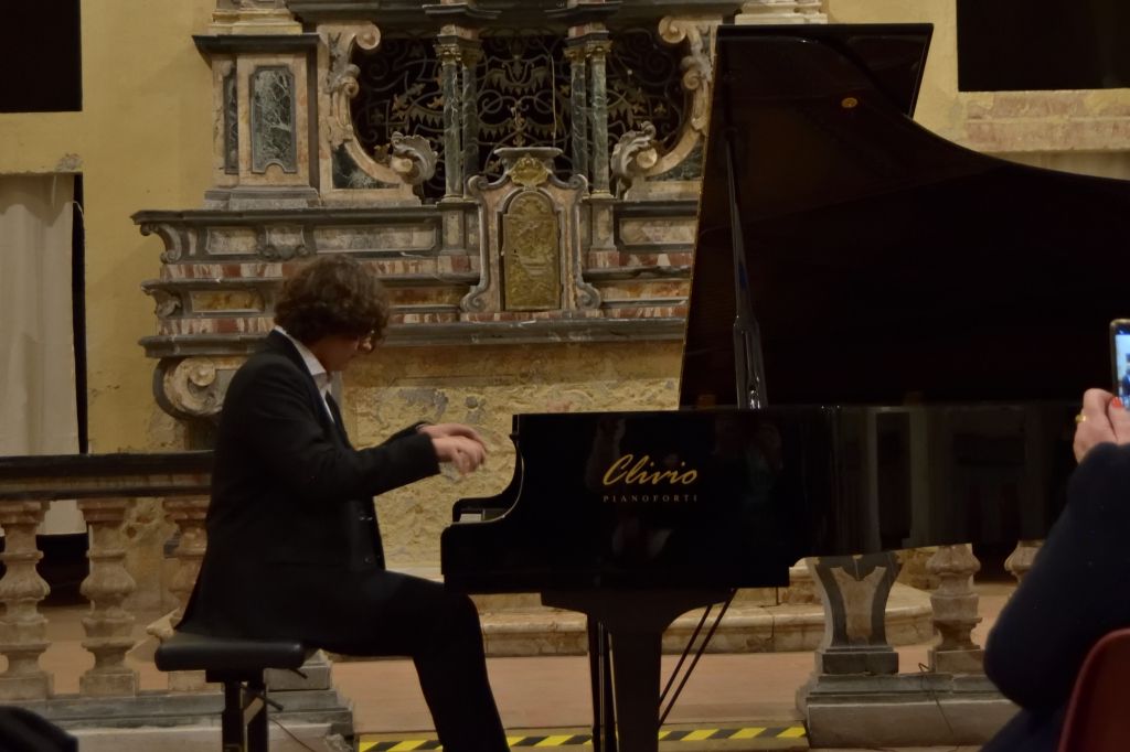 Morgan Branzaglia in Santa Chiara