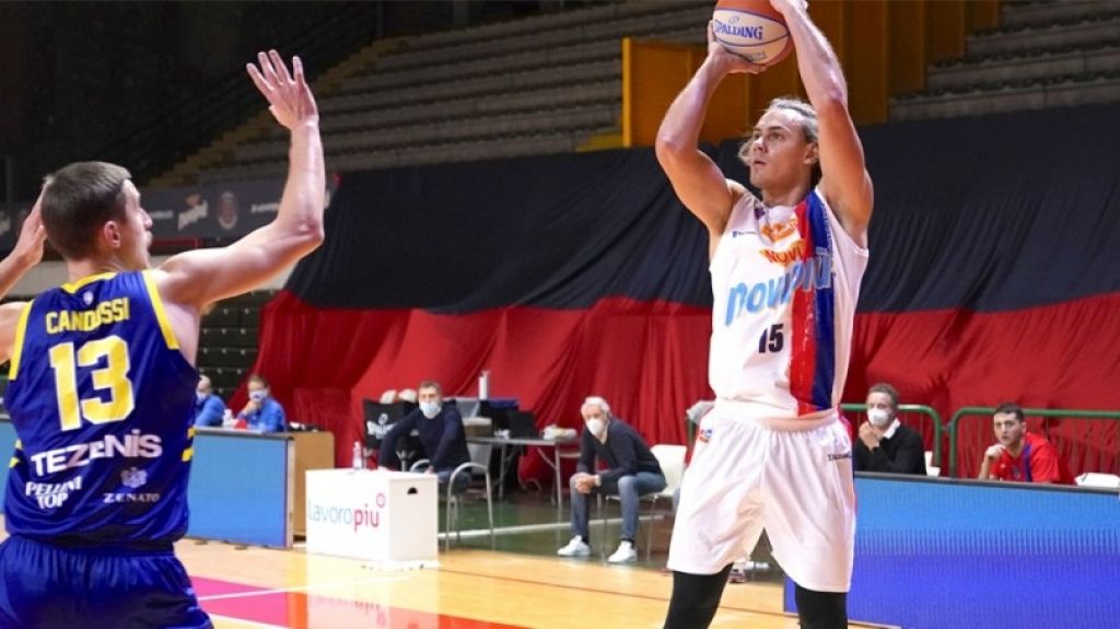 Grande equilibrio nel primo tempo di JBM-Latina: 38-37 il parziale all’intervallo