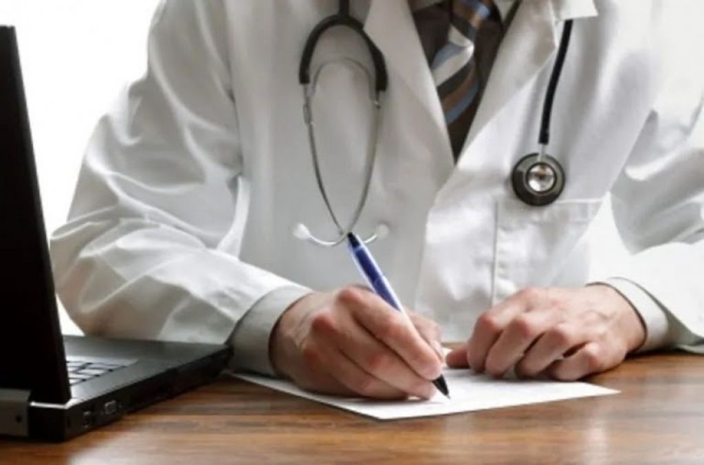 Medici di Medicina Generale: niente più accesso in ambulatorio ma visite solo su appuntamento