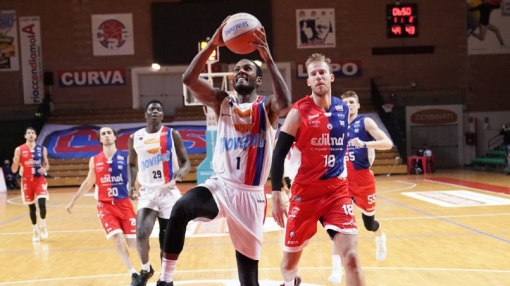 Biella è saldamente avanti nel derby con la Novipiù: dopo 20’ di gioco le squadre sono sul 41-28