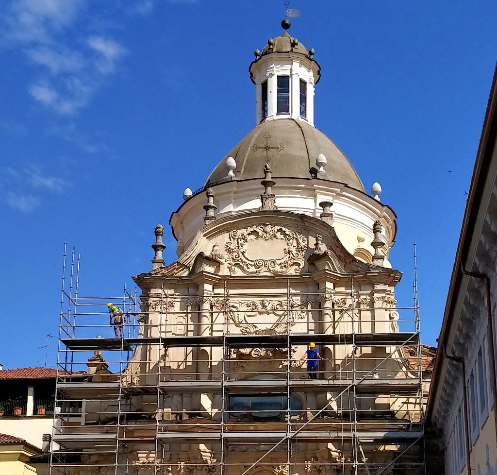 Ponteggi per Santa Caterina