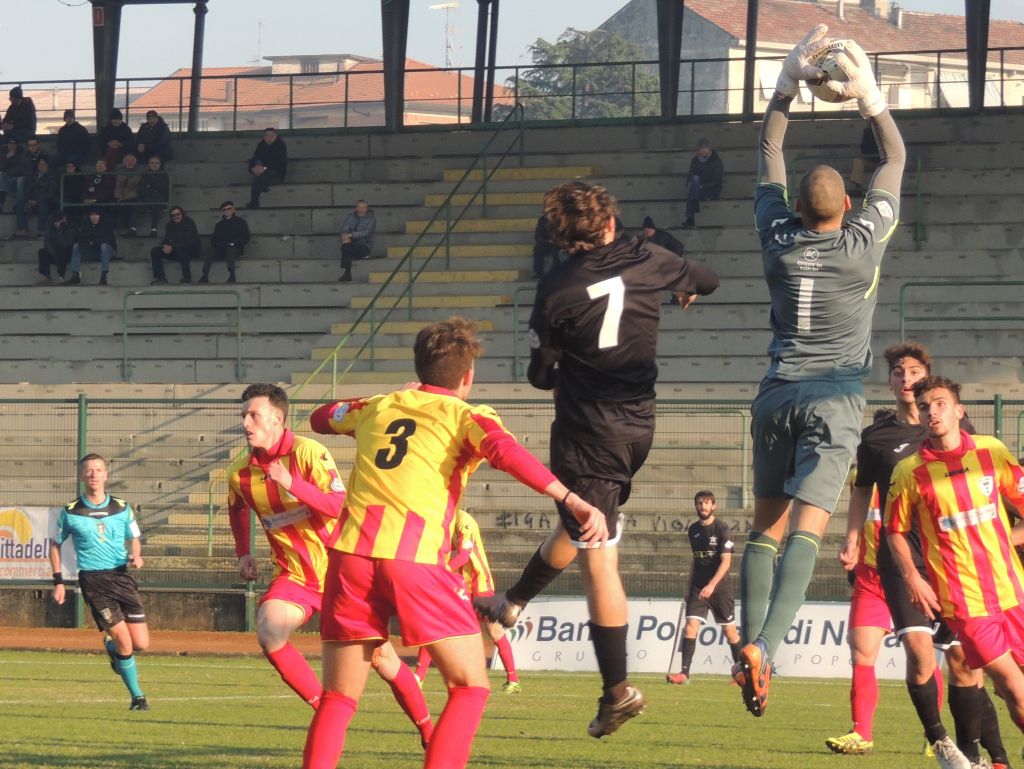 Casale-Bra, le formazioni ufficiali