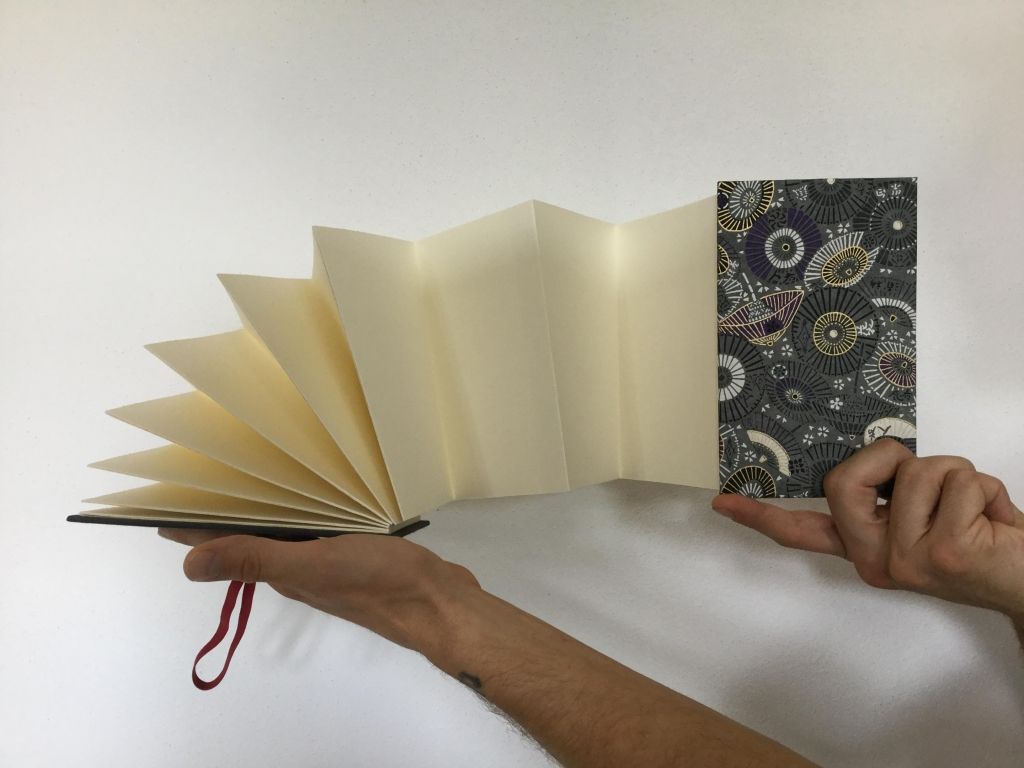 Corso di legatoria  alla associazione Yamato